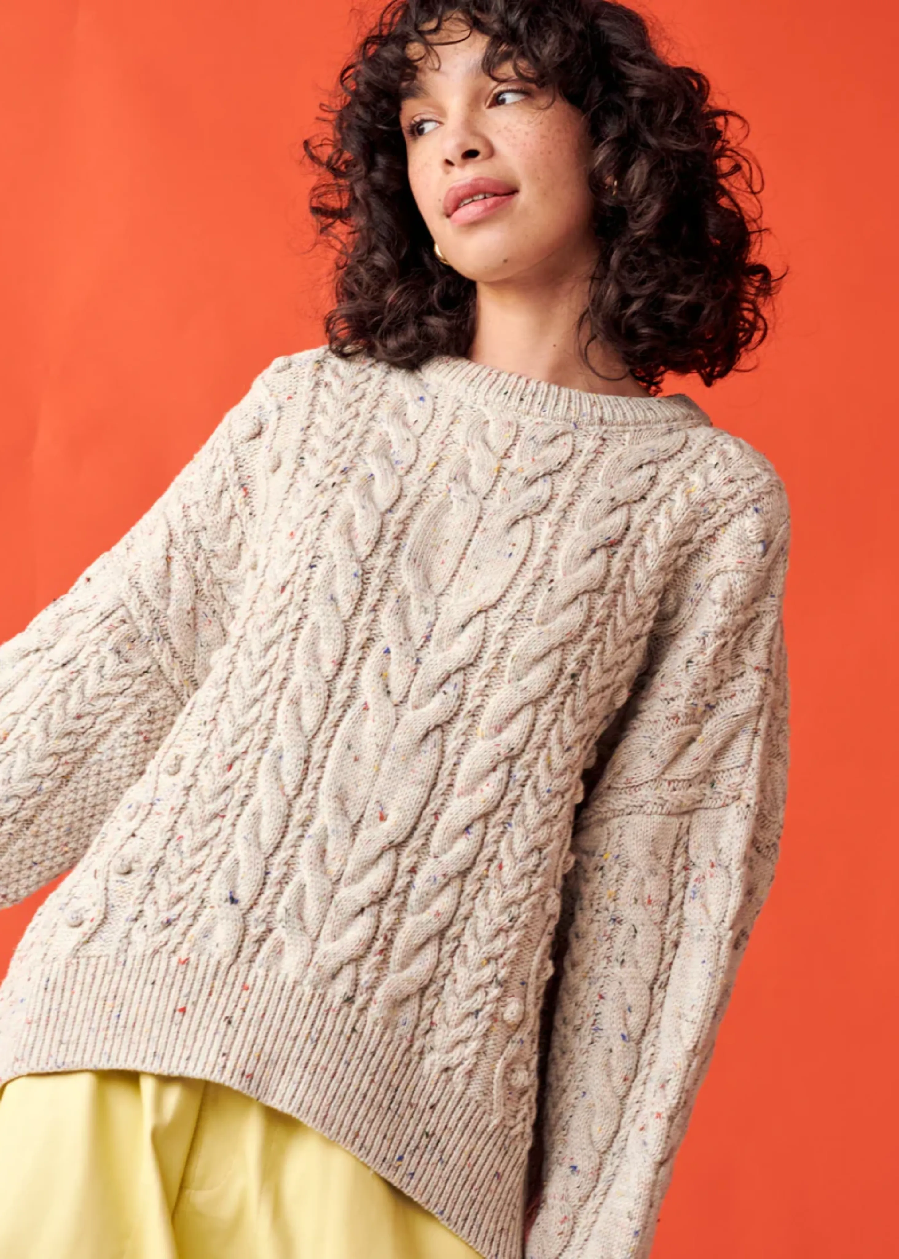 Long cable sweater, natural speckle