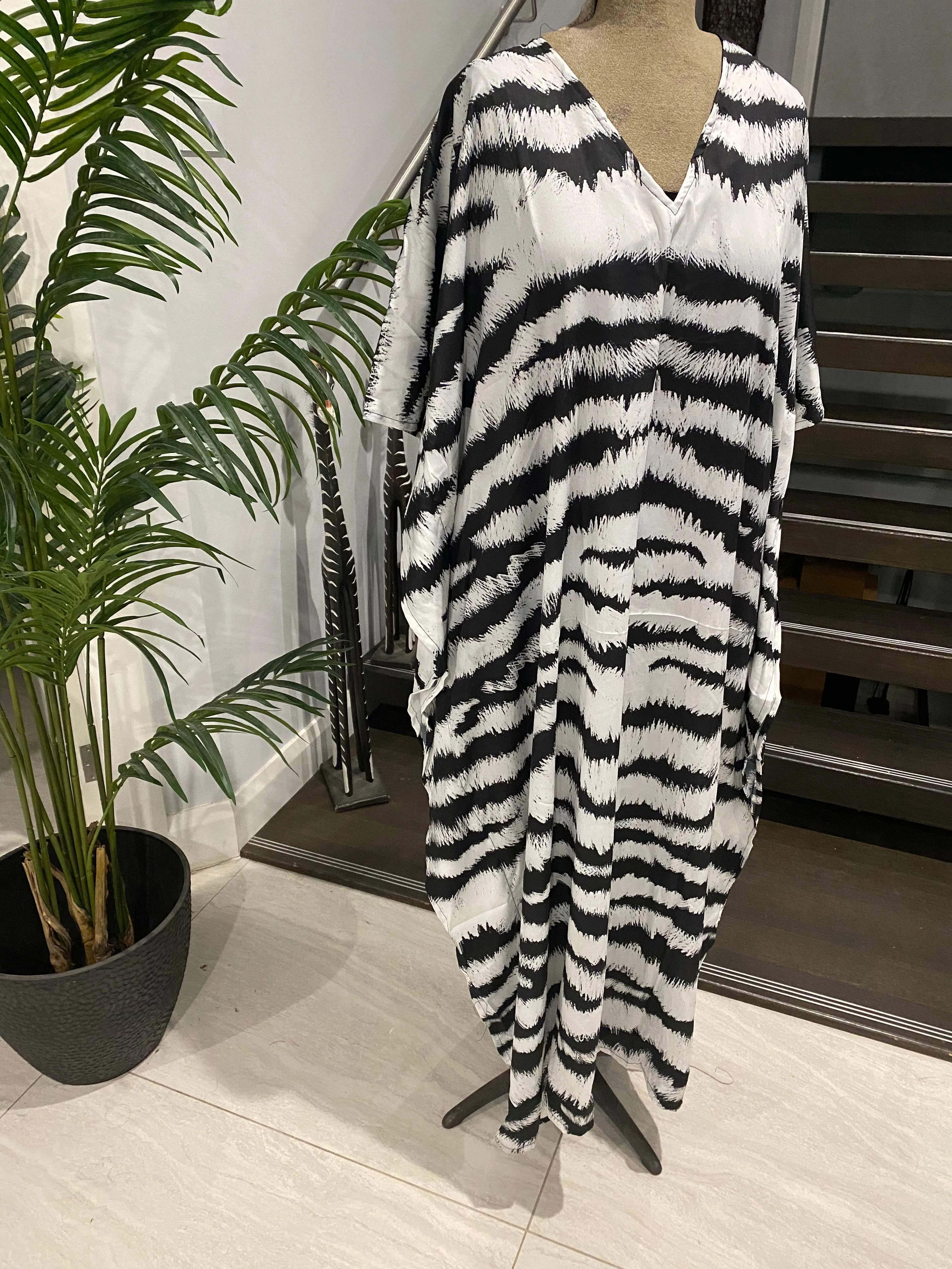 Maya Animal Print Kaftan Dress – Free Flowing & Stylish