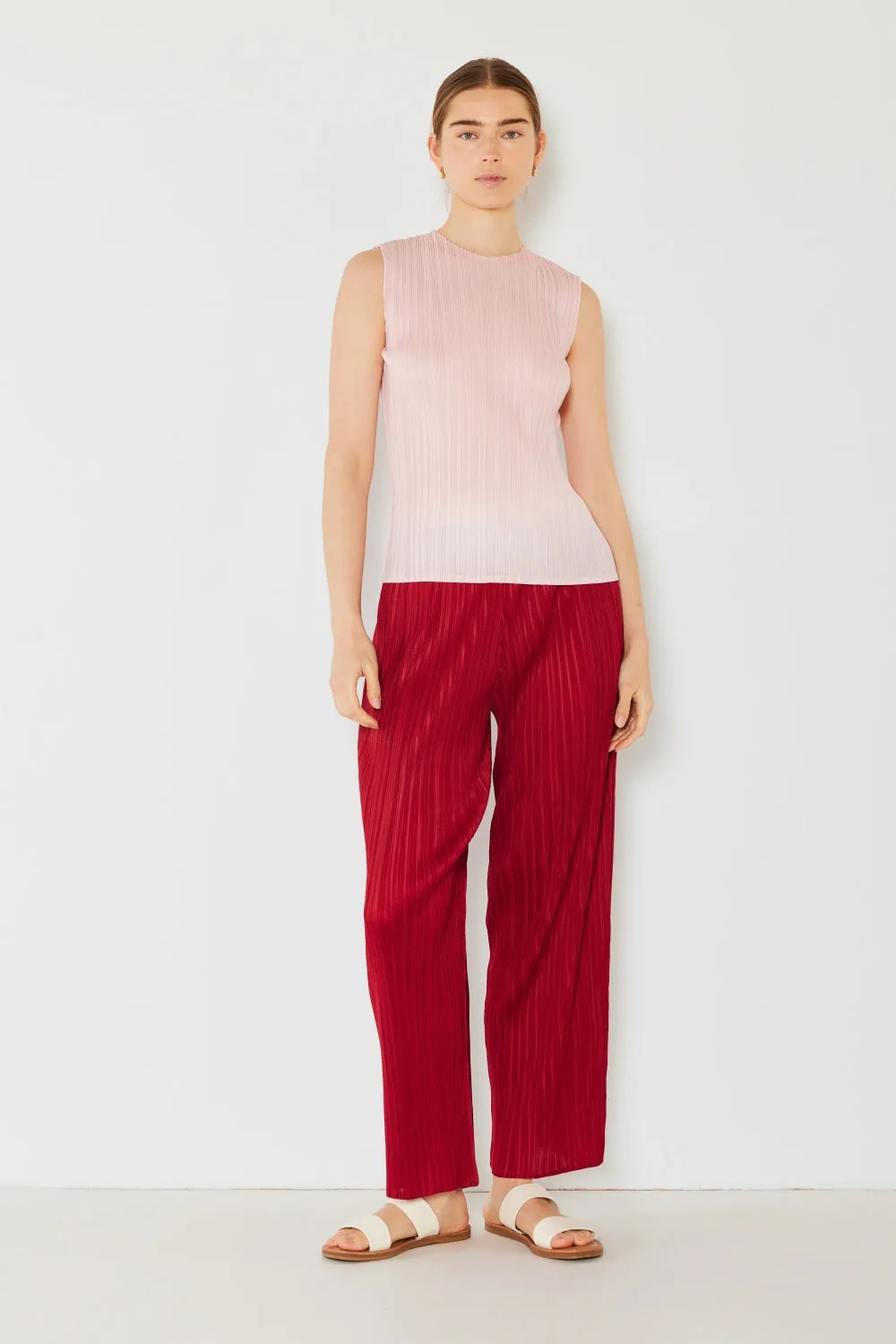 Pleated Elastic-Waist Straight Pants