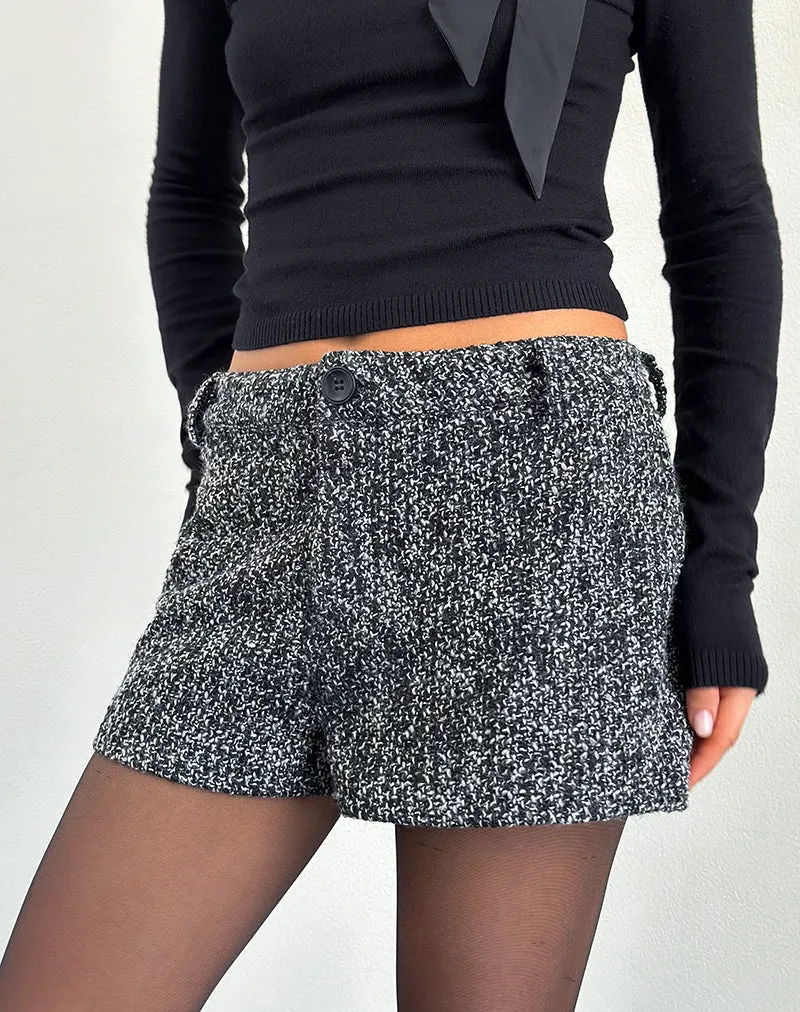 Wariga Tailored Short in Black and White